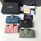 Chanel 多格層風琴式卡包