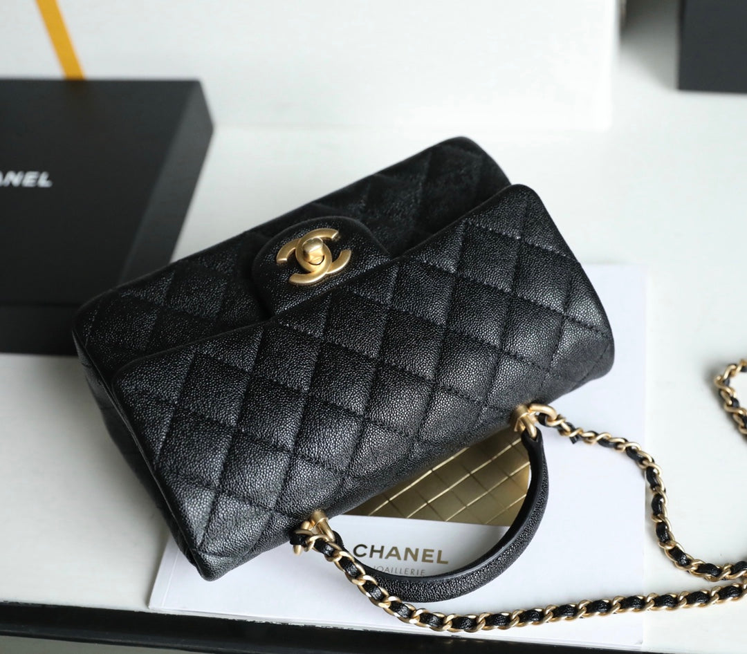 Chanel coco handle-水洗胎牛皮芝麻紋＋復古金扣
