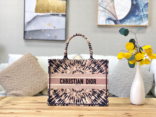 Dior Book Tote-小號36.5cm-萬花筒