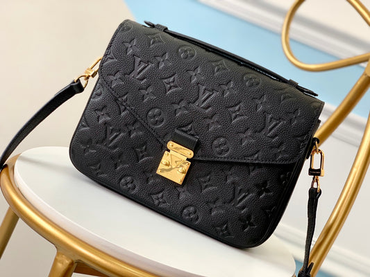 M41487 路L家-Pochette Métis郵差包