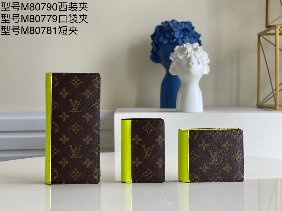 LV M80790 男款短夾