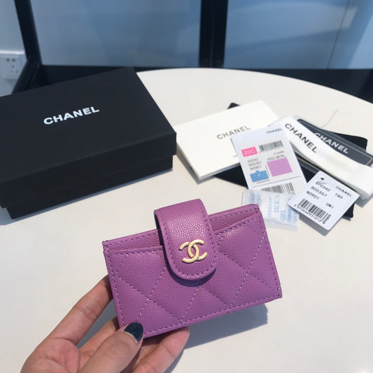 Chanel 多隔層風琴式卡包
