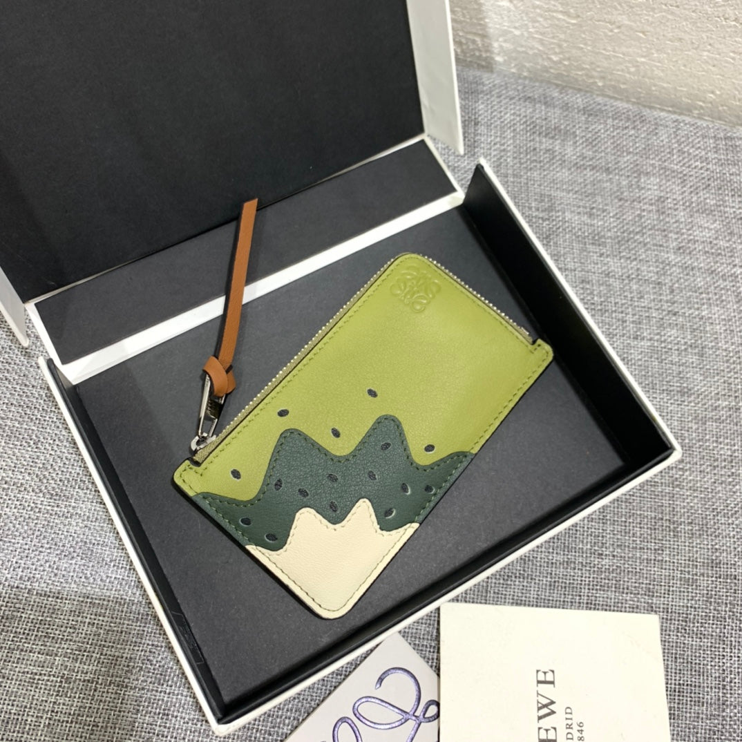 Loewe 奇異果拉鍊小卡包