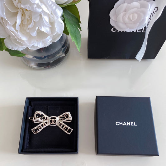 Chanel 髮夾