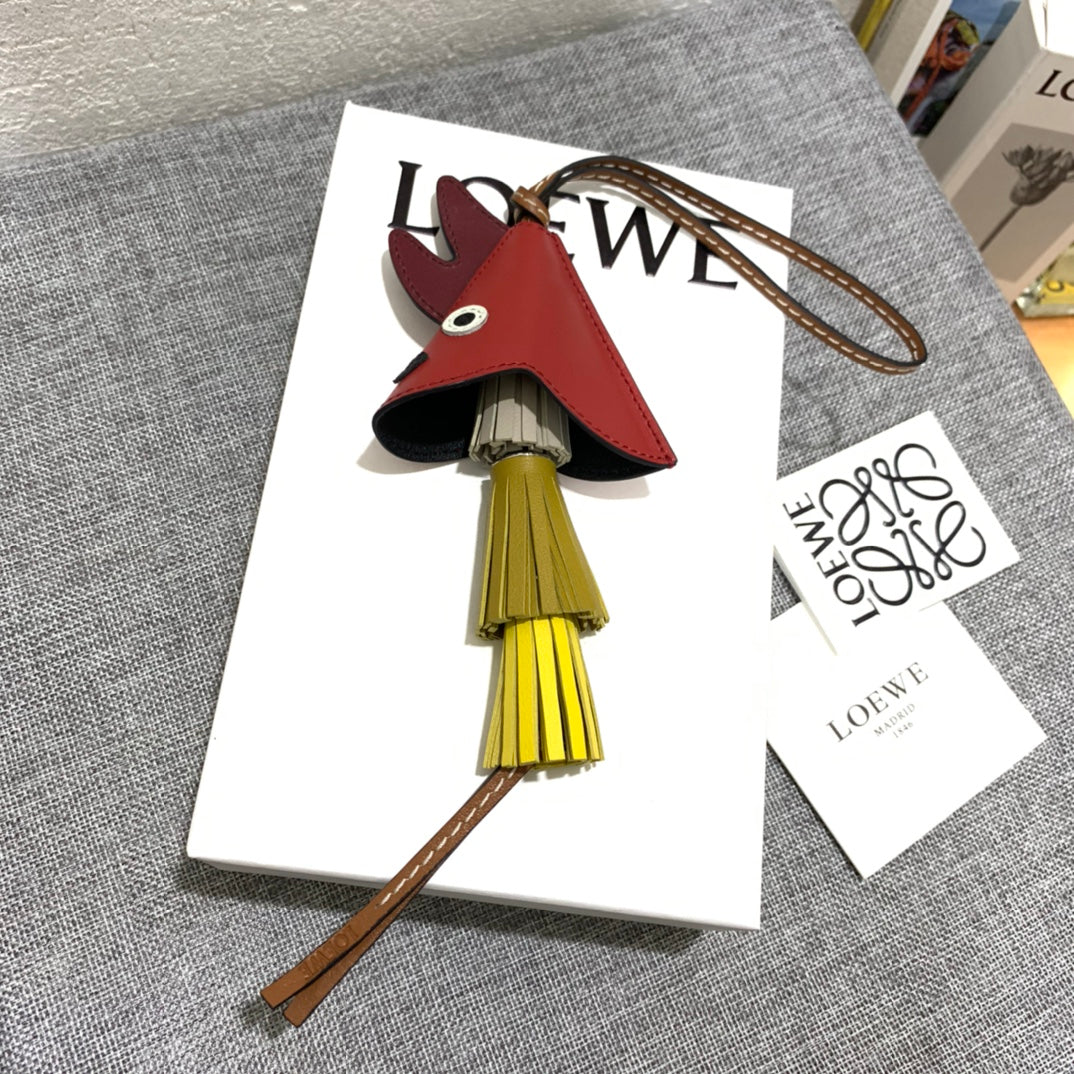 Loewe 包包掛飾
