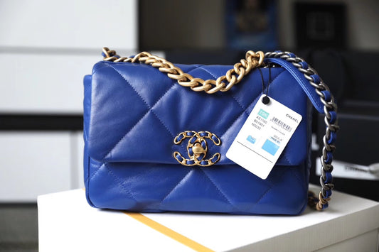Chanel 19Bag-小號電光藍