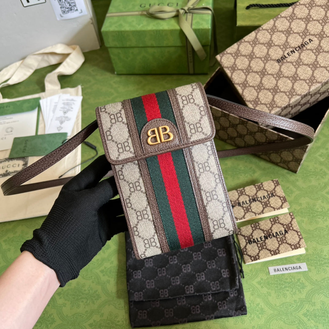 Gucci x Balenciaga 聯名手機包