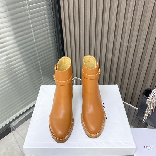 賽C家-全牛皮短靴  (尺碼35-39，40訂製）