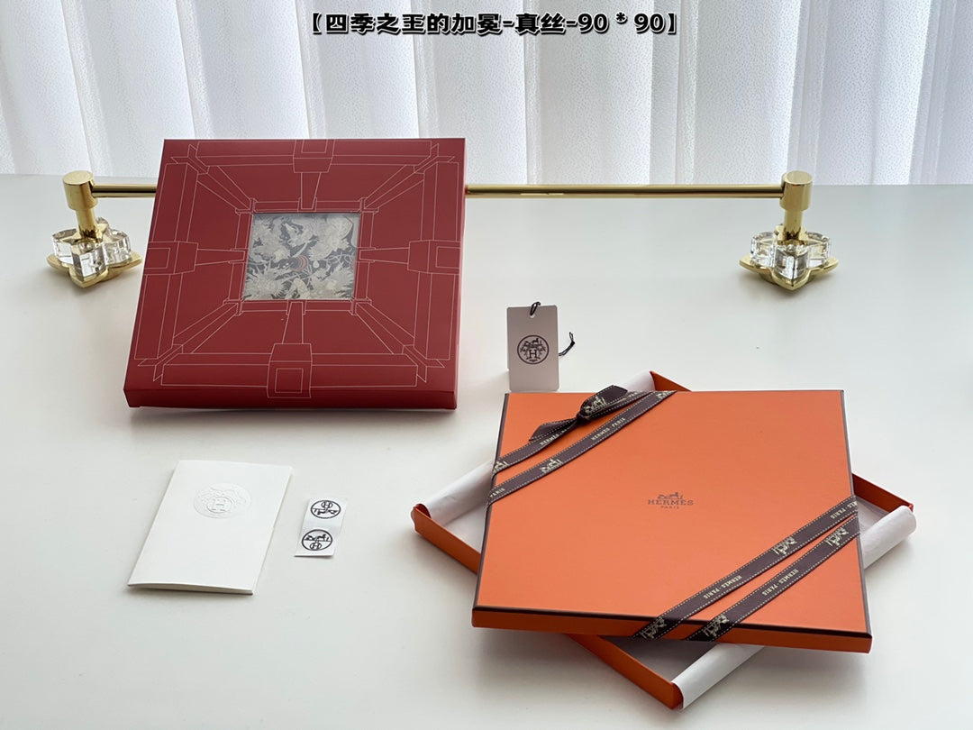 小愛款-四季之王的加冕 90真絲方巾-塑封盒裝