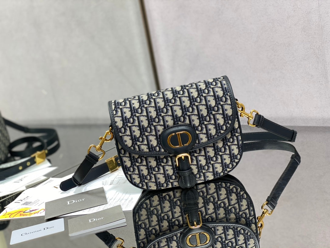 Dior-Bobby包 oblique系列秋冬 中號 經典藍布