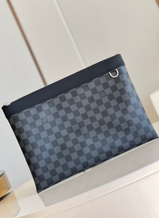 LV M62291 黑格 POCHETTE APOLLO 手袋手拿包