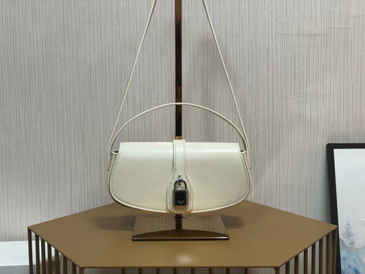 賽C家-Mini Tabou Clutch 鎖頭飾腋下包 白色 平纹牛皮革