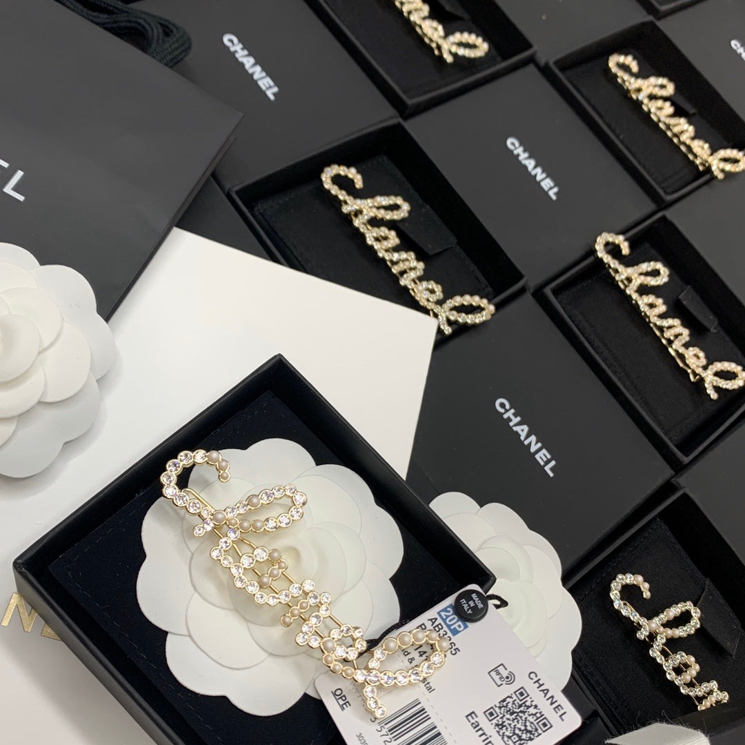 Chanel 髮夾