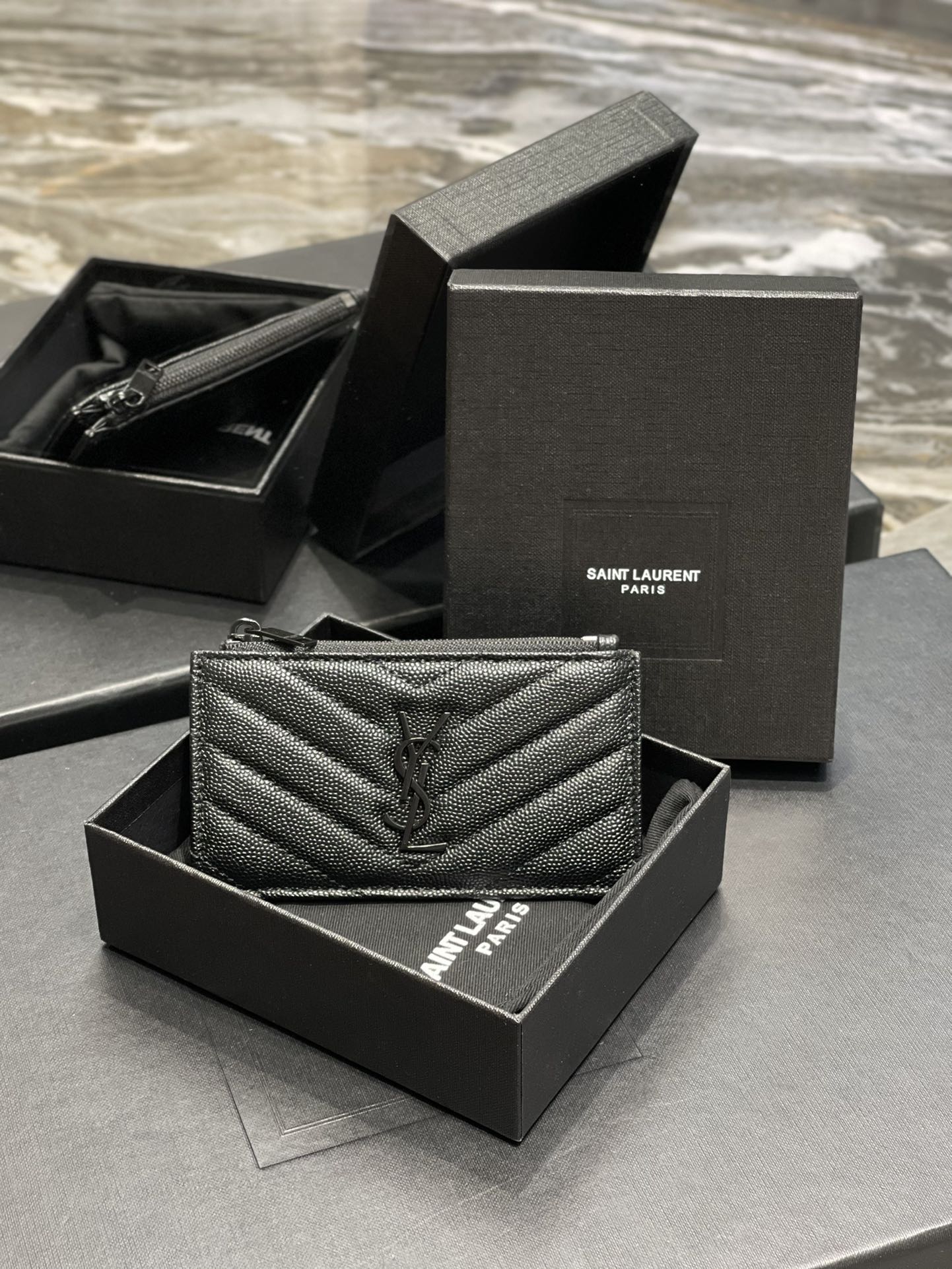 YSL 新品卡包_黑色黑扣