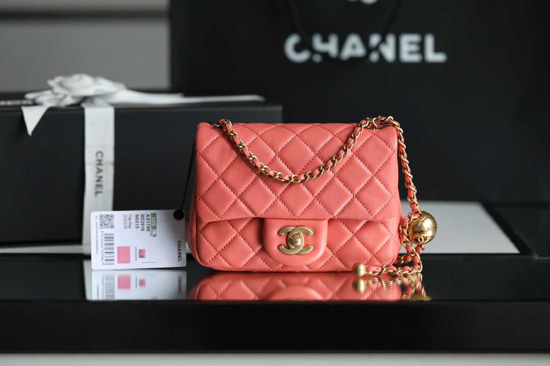 Chanel 金球方胖子口蓋包-珊瑚粉