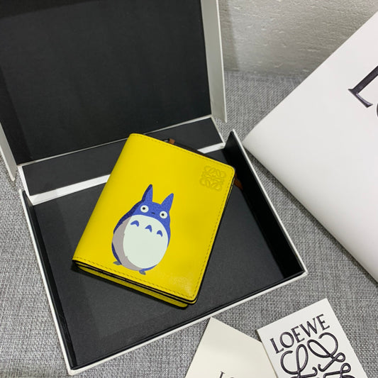 Loewe 限量特別款“龍貓”系列短夾