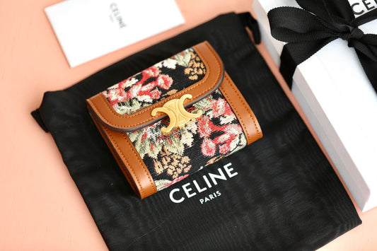 Celine 小號TRIOMPHE刺繡織物錢包-花卉