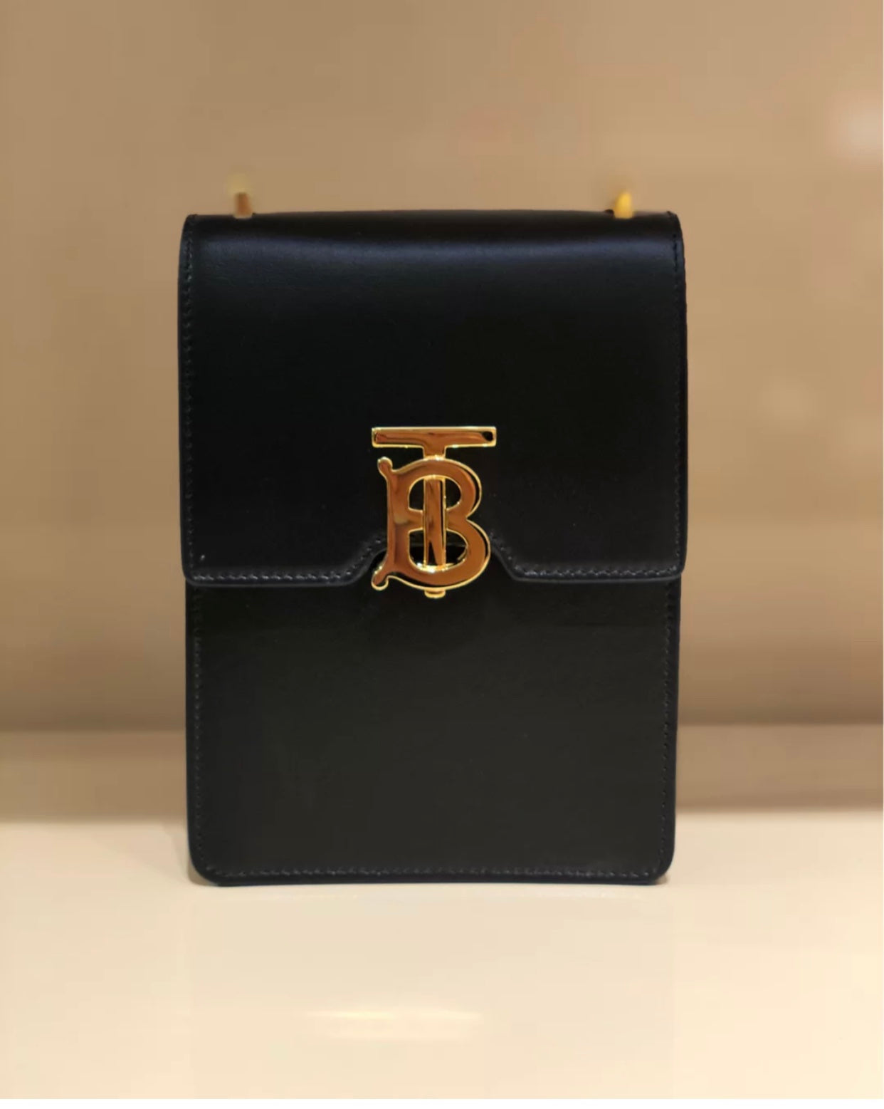 巴B家-Robin – 洛賓包 手機包 黑色金扣