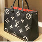 M45495 路L家-Onthego Tote 包 中號 上身照