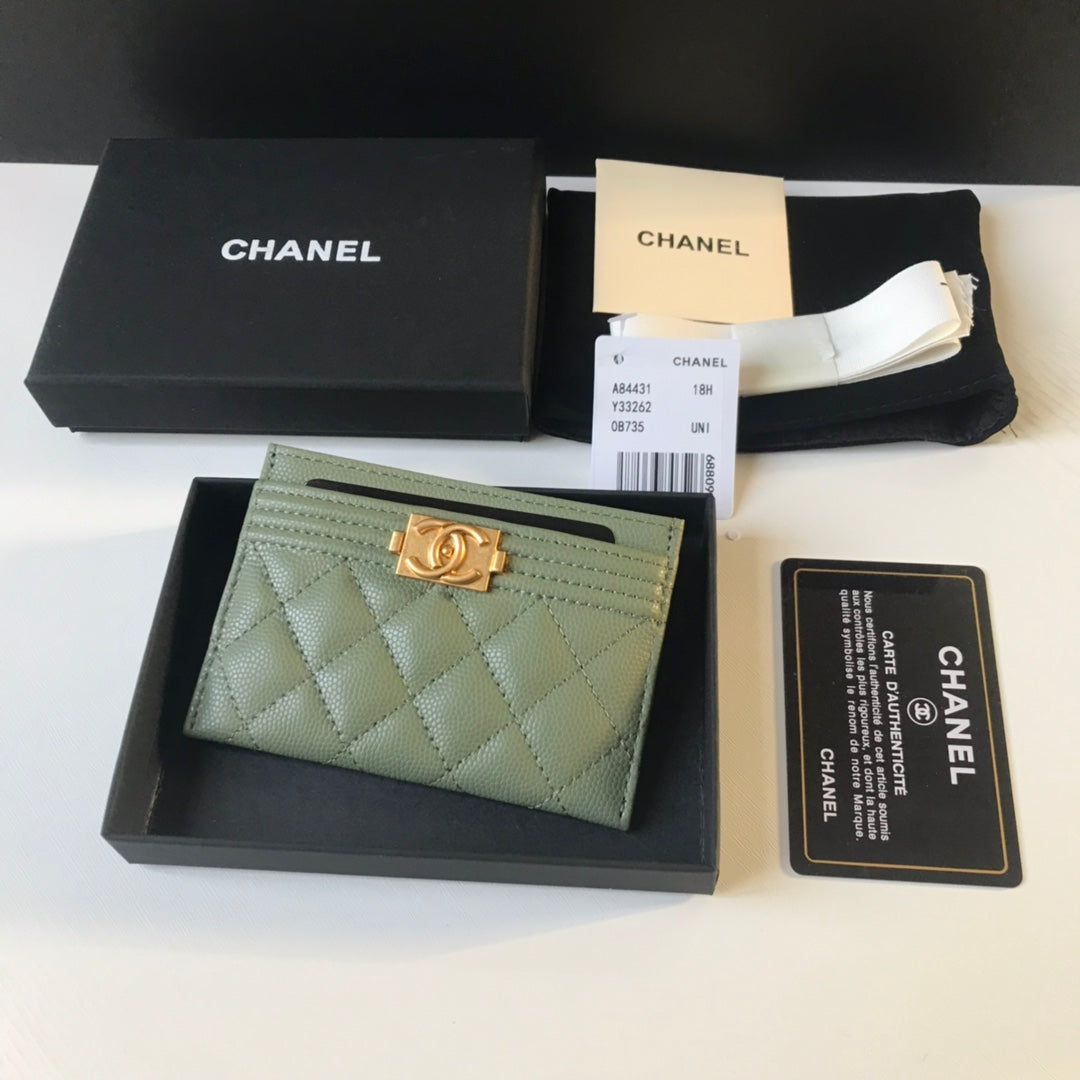 Chanel Leboy系列卡包
