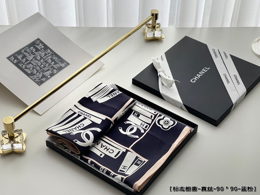 小香家-標誌櫥窗 90真絲方巾