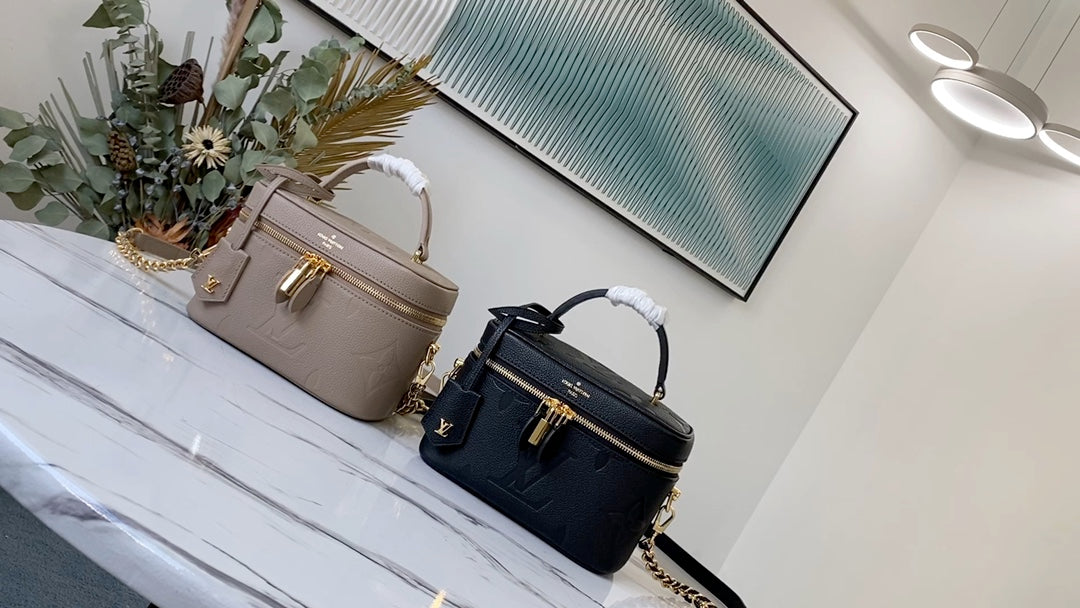 LV M45608 Vanity 小號手袋