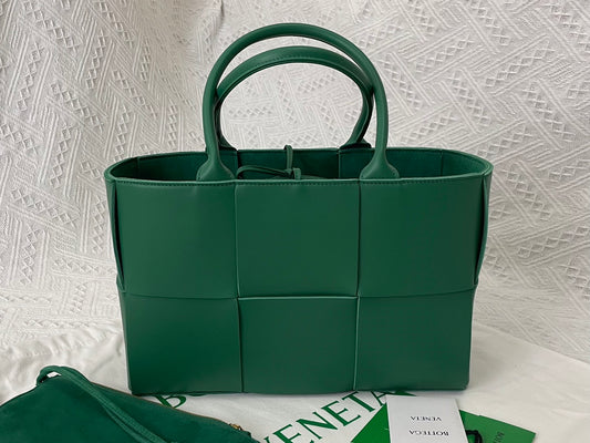 B編織-Tote 托特包 Mini 牛皮 30x20x11.5cm