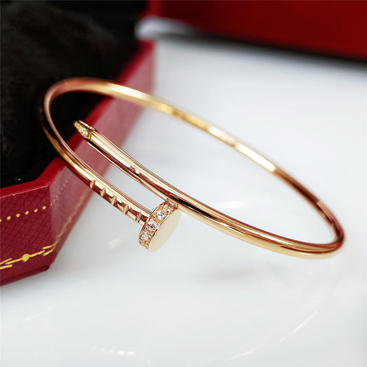 Cartier 細版釘子手鐲 玫瑰金半鑽