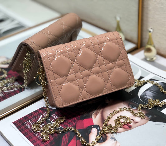 Dior Lady Dior Nano 鏈條卡包／腰包