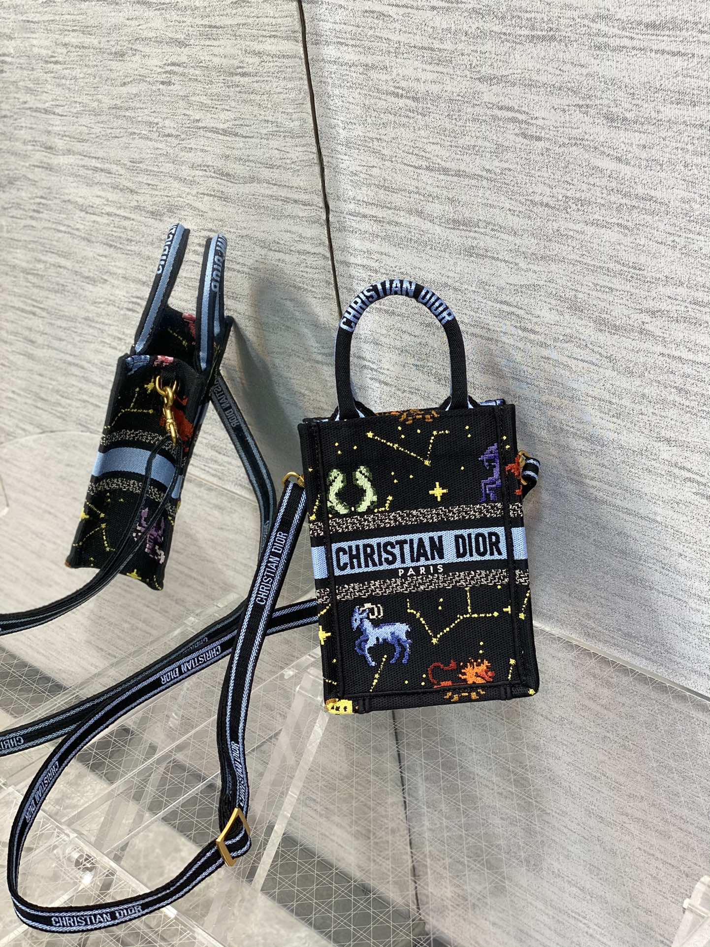 迪D家 Book Tote-最新豎版mini 黑色