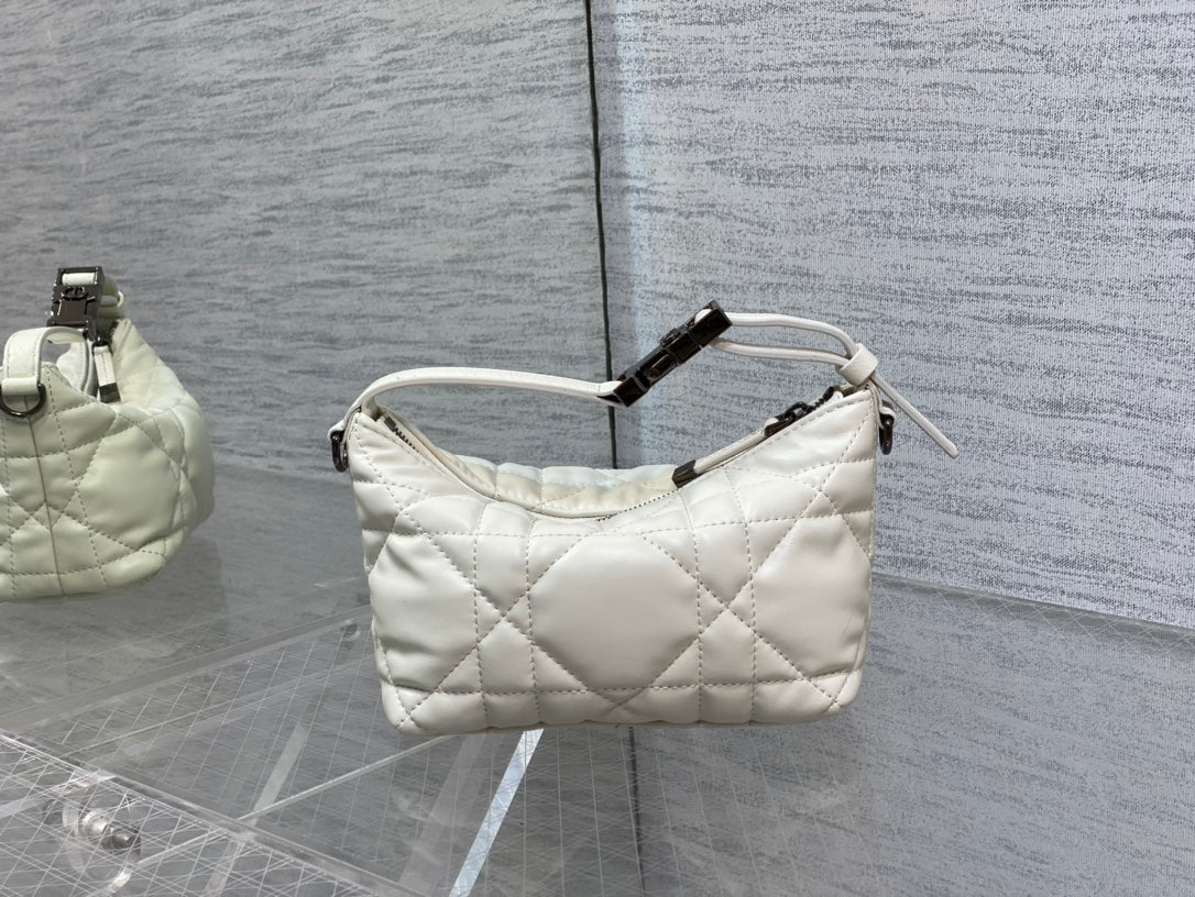 Dior-Nomad手提包 飯盒包 小號 奶白色