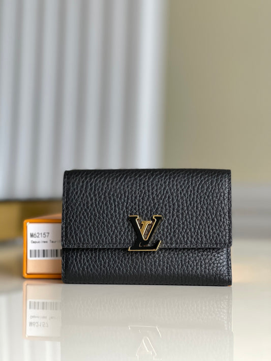 LV M62157 Capucines 三折中夾
