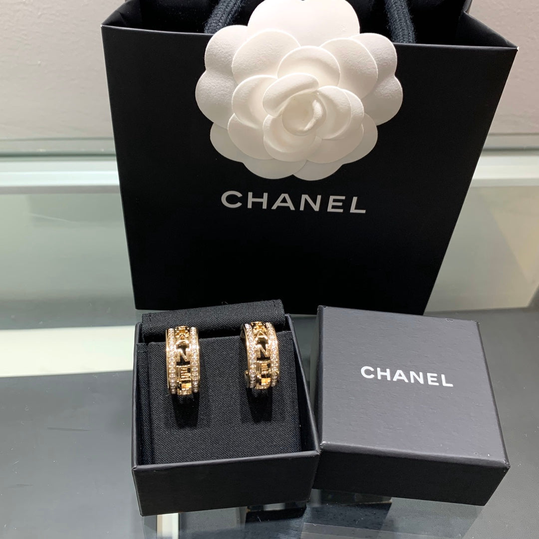 Chanel 耳環