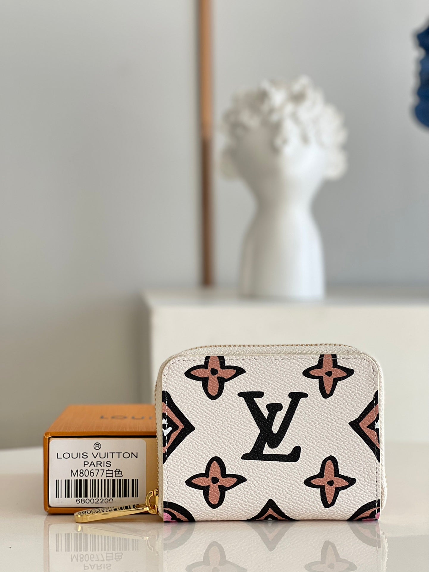LV M80677 白色豹紋拉鍊卡包