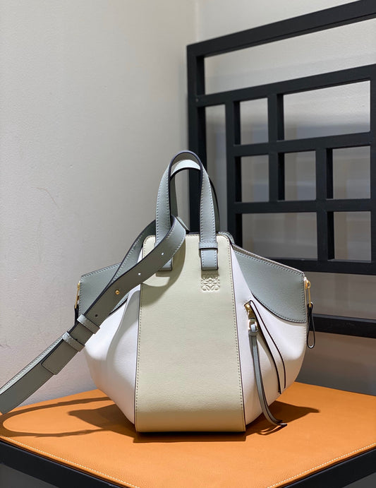 羅L威-Hammock 小號13.5X25X30 cm