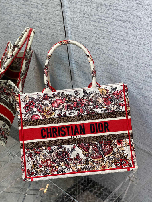 Dior Book Tote-小號36.5cm-蝶戀花刺繡