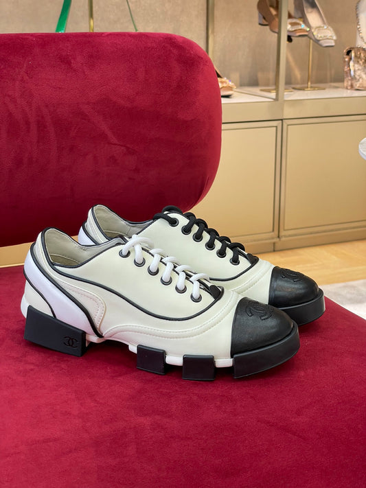 小香家-秋冬新款登月鞋（尺碼35-41）