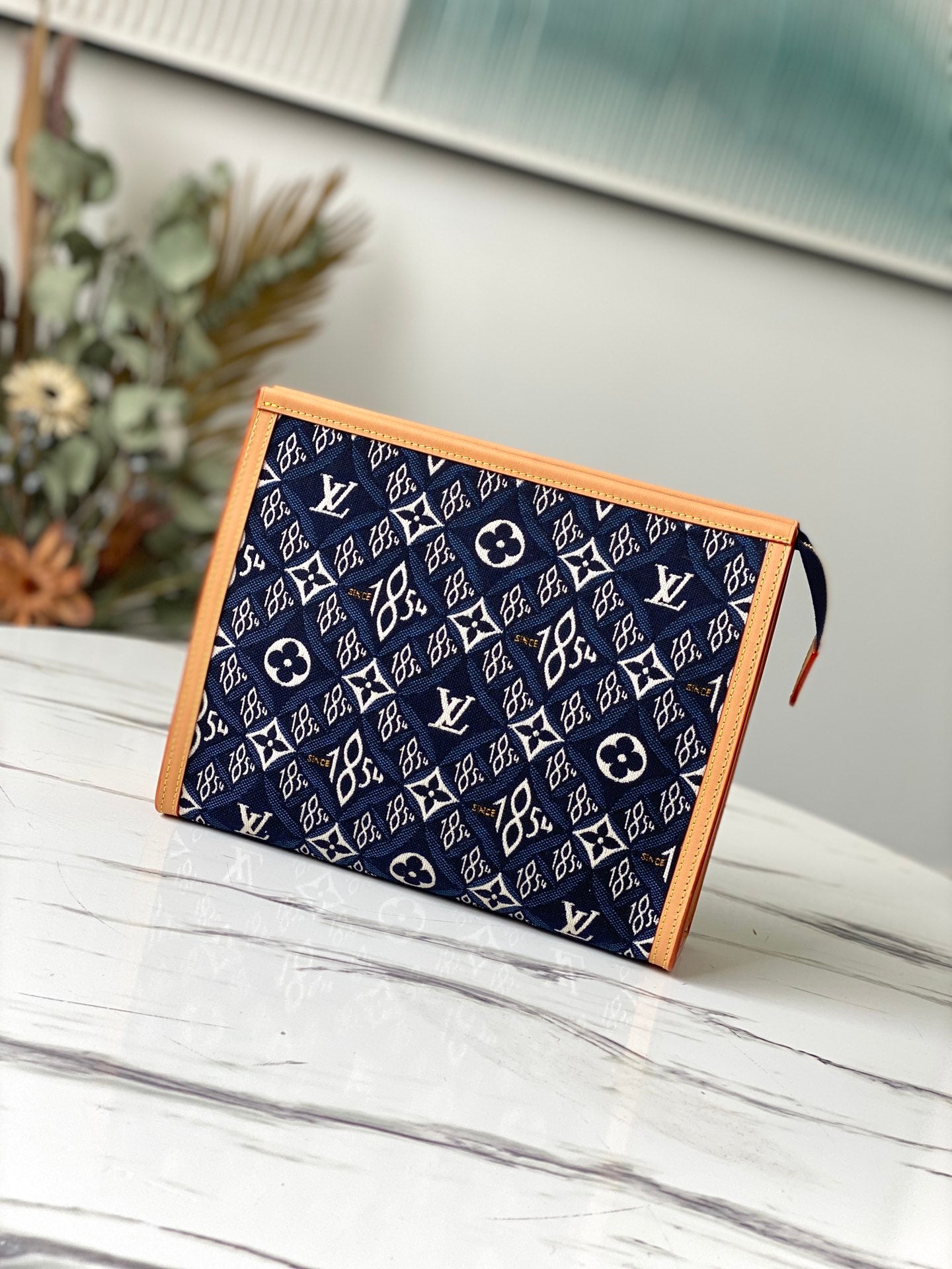 LV M80306 Poche Toilette 26 盥洗袋