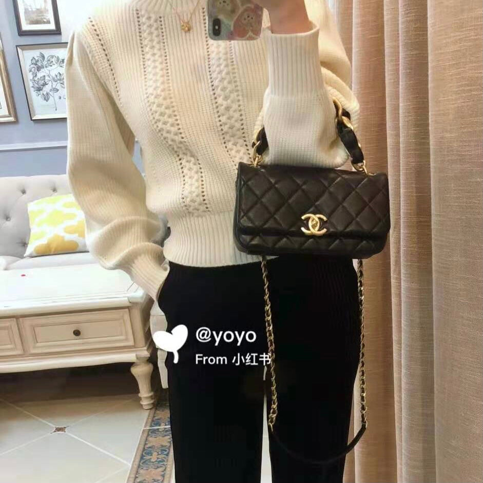 Chanel 拋光小羊皮菱格口蓋包