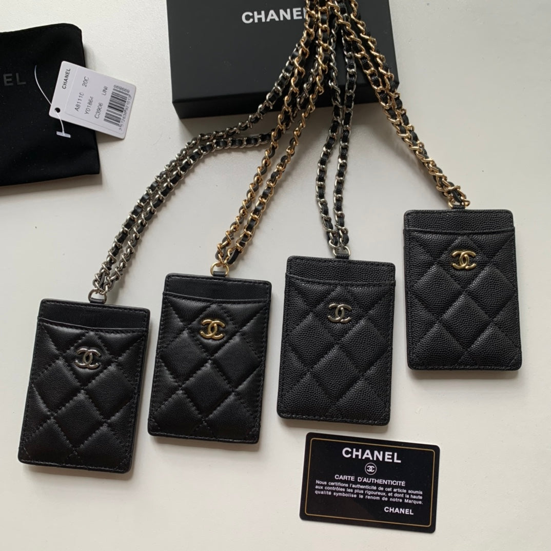Chanel 證件套-黑色羊皮金扣