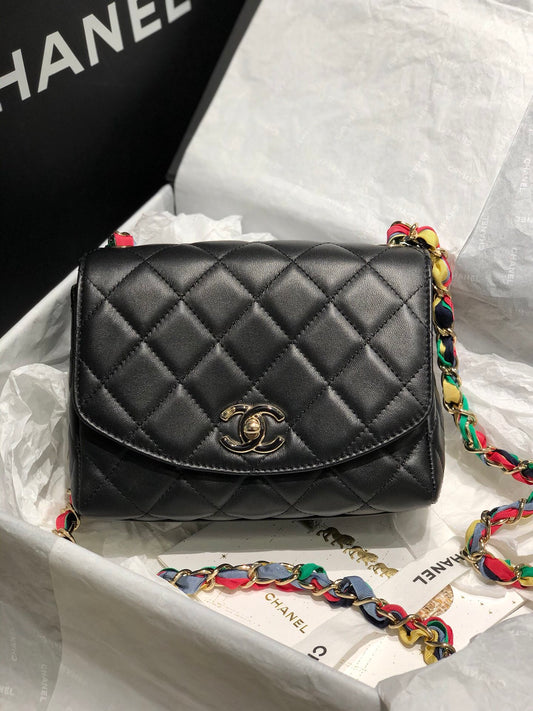 Chanel 2022彩虹鏈條包