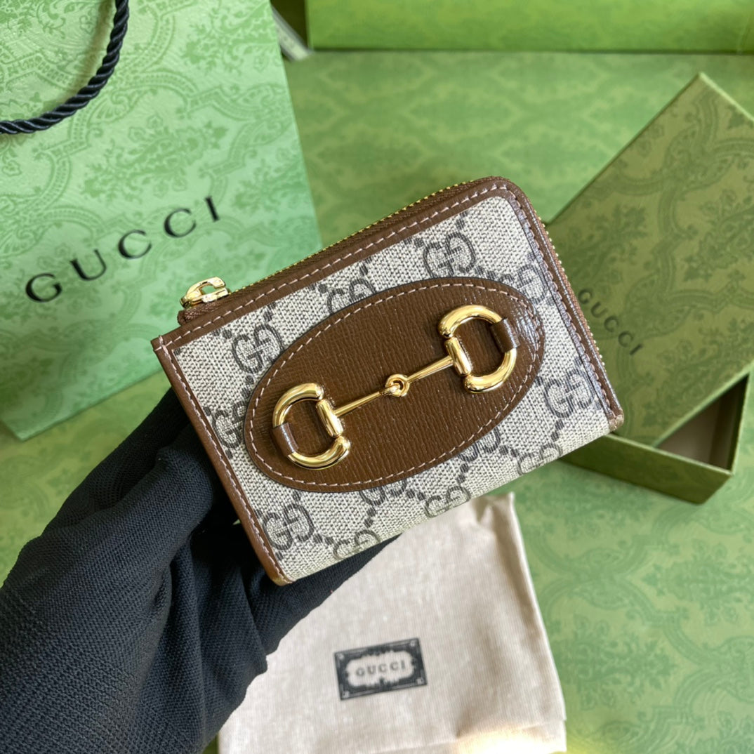 Gucci 新款拉鍊卡包