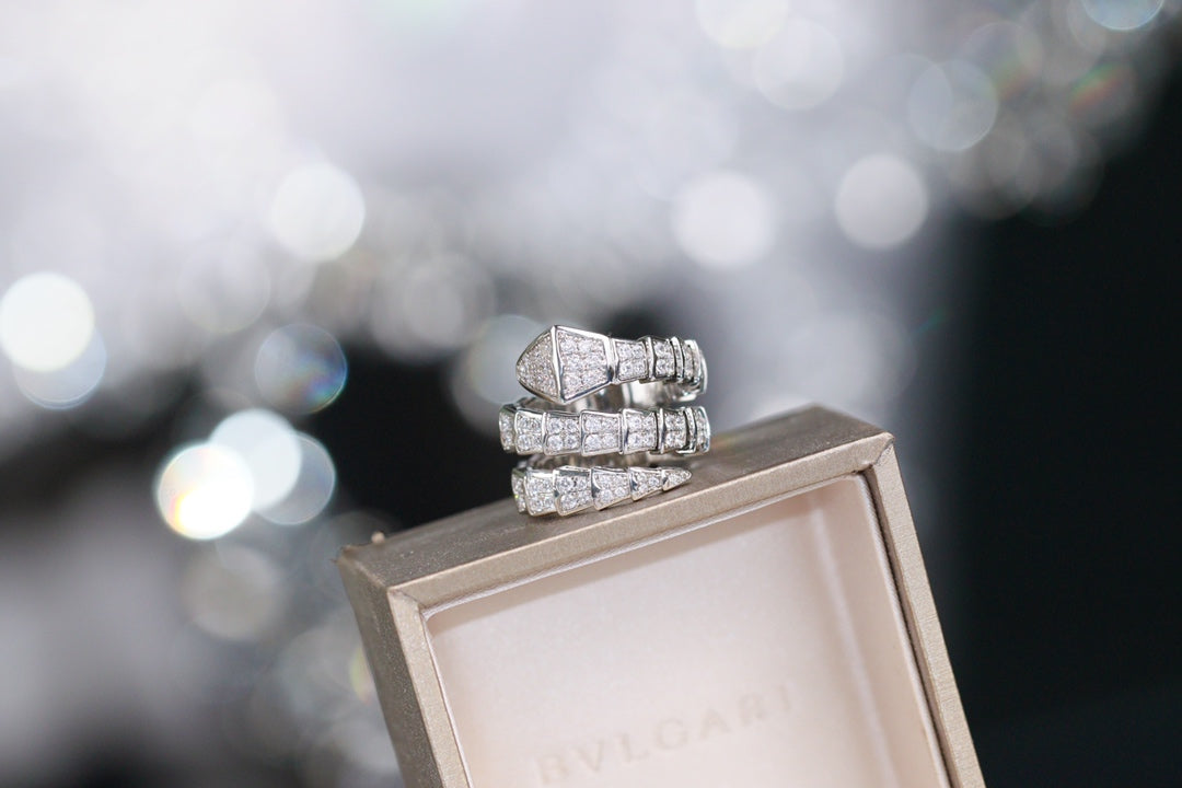 寶B格-戒指
