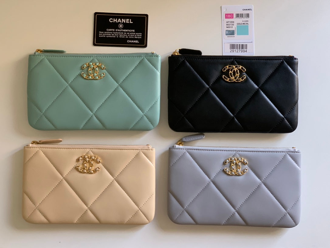 CHANEL 19系列小羊皮大格子零錢包