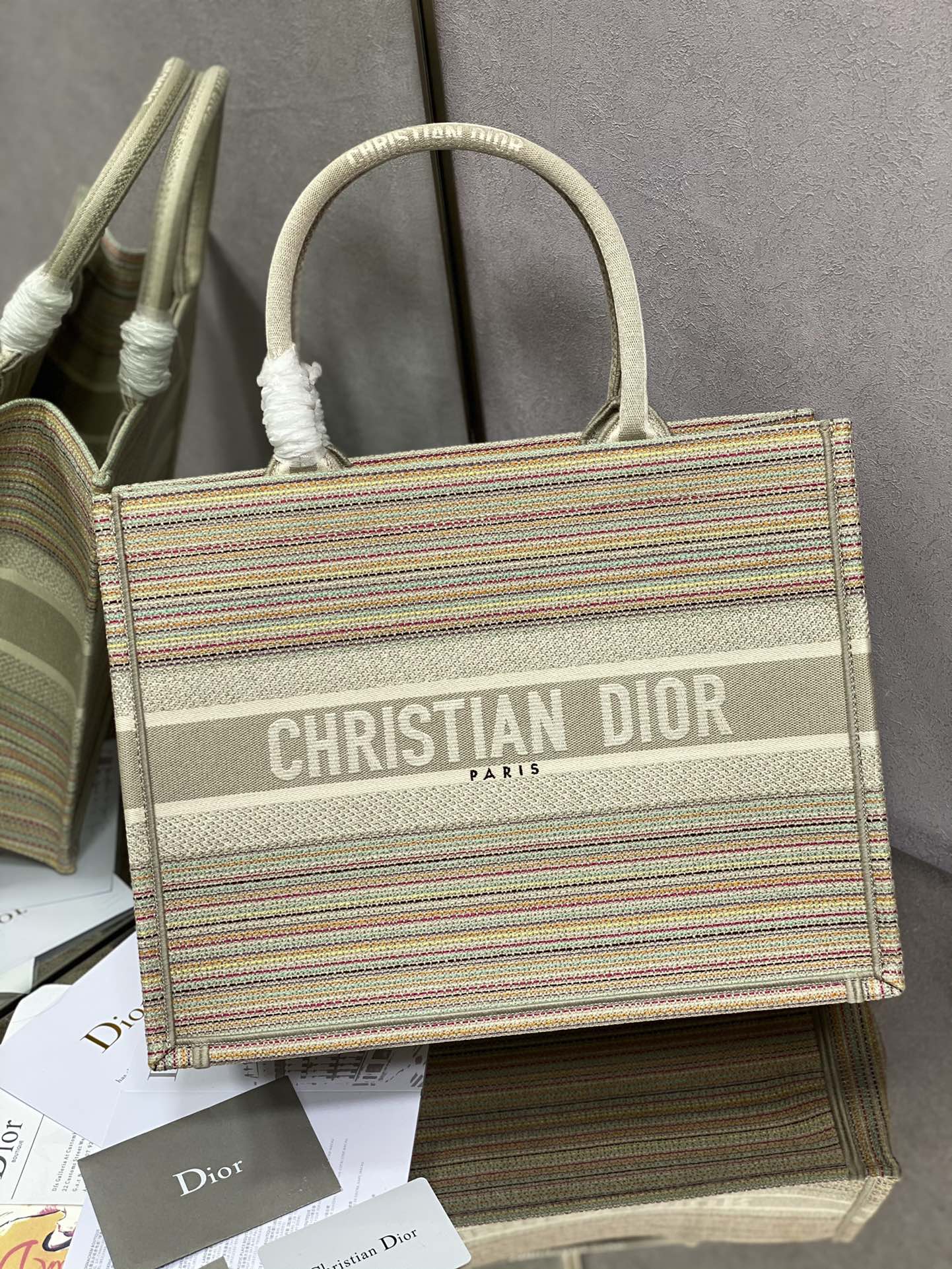 Dior Book Tote-小號36.5cm-金絲條紋