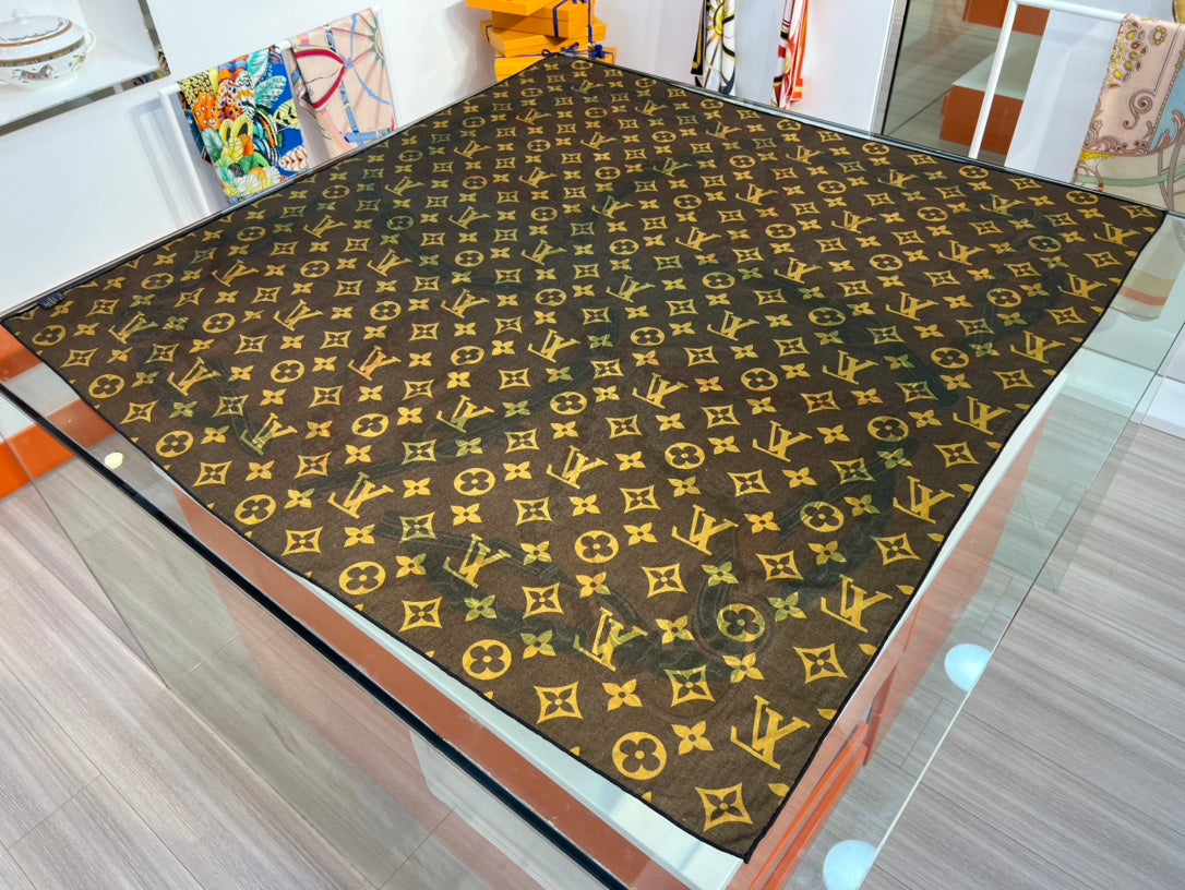 路L家-雙面絲絨大方巾 140cm