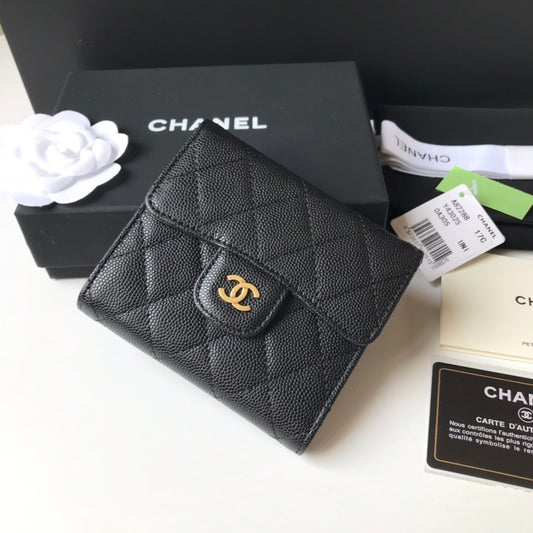 Chanel 三折短夾-黑色球紋皮金釦