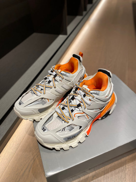 Balenciaga 巴黎世家-老爹鞋