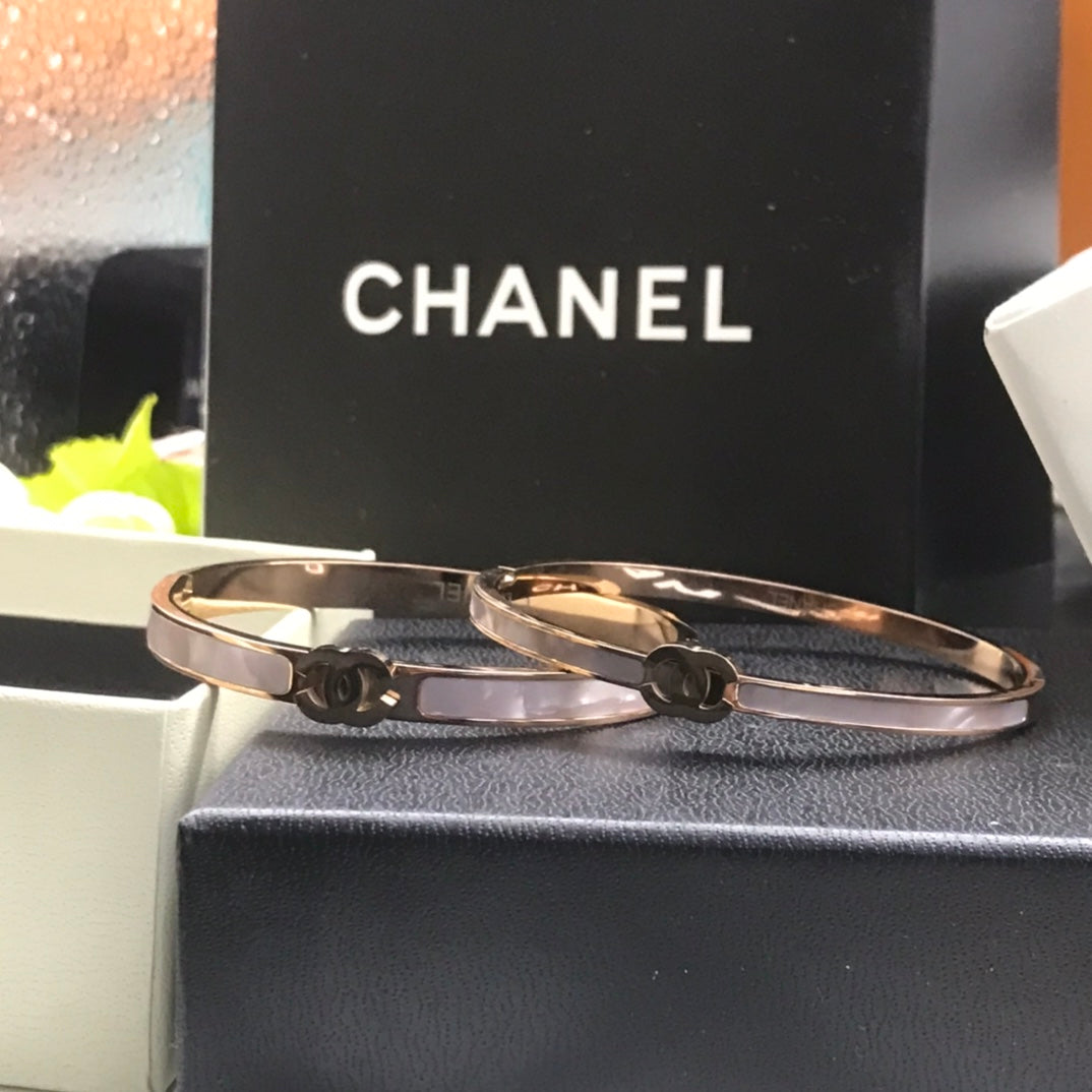 Chanel 情侶手鐲