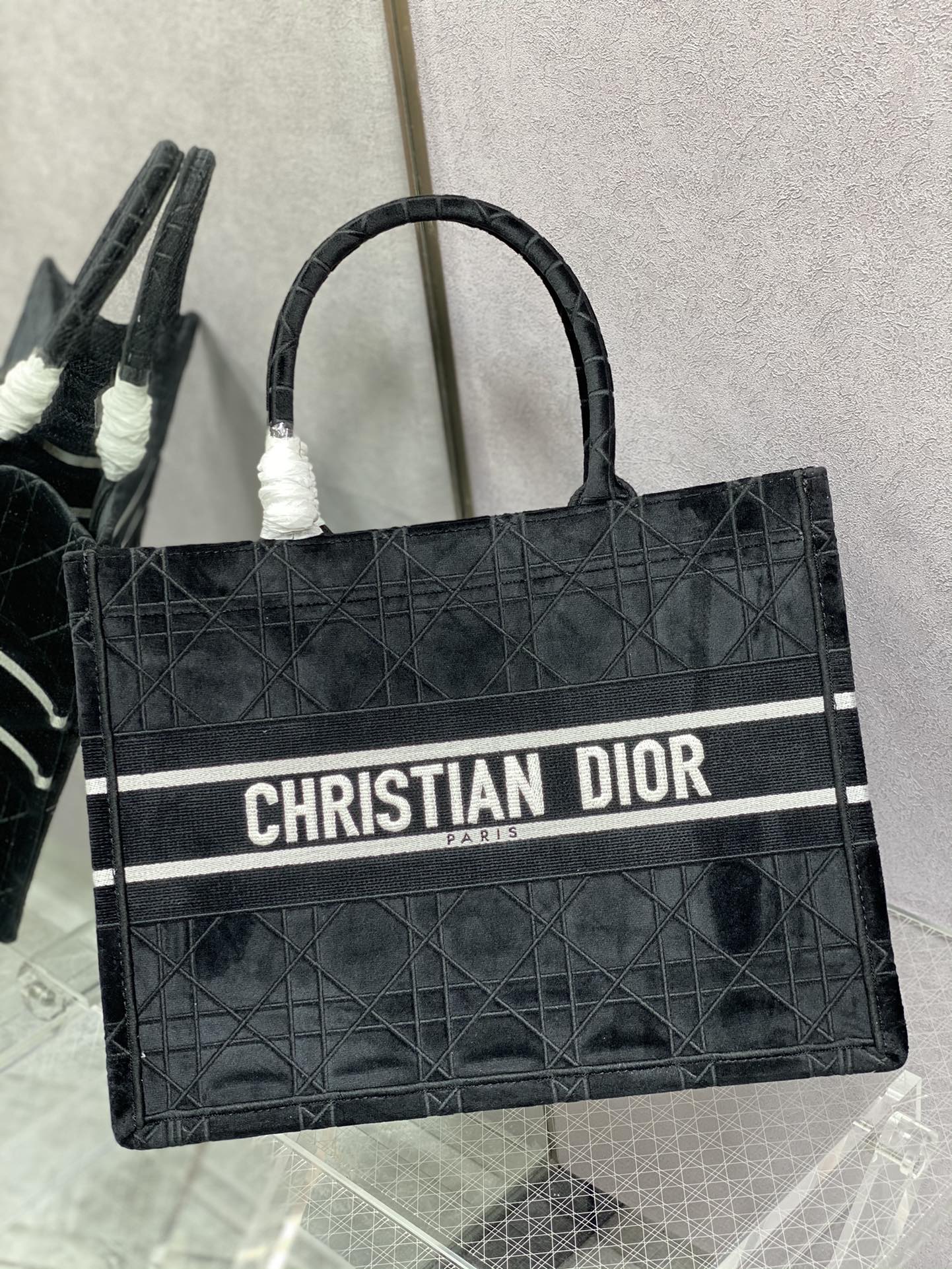 Dior Book Tote-小號36.5cm-秋冬絲絨菱格系列
